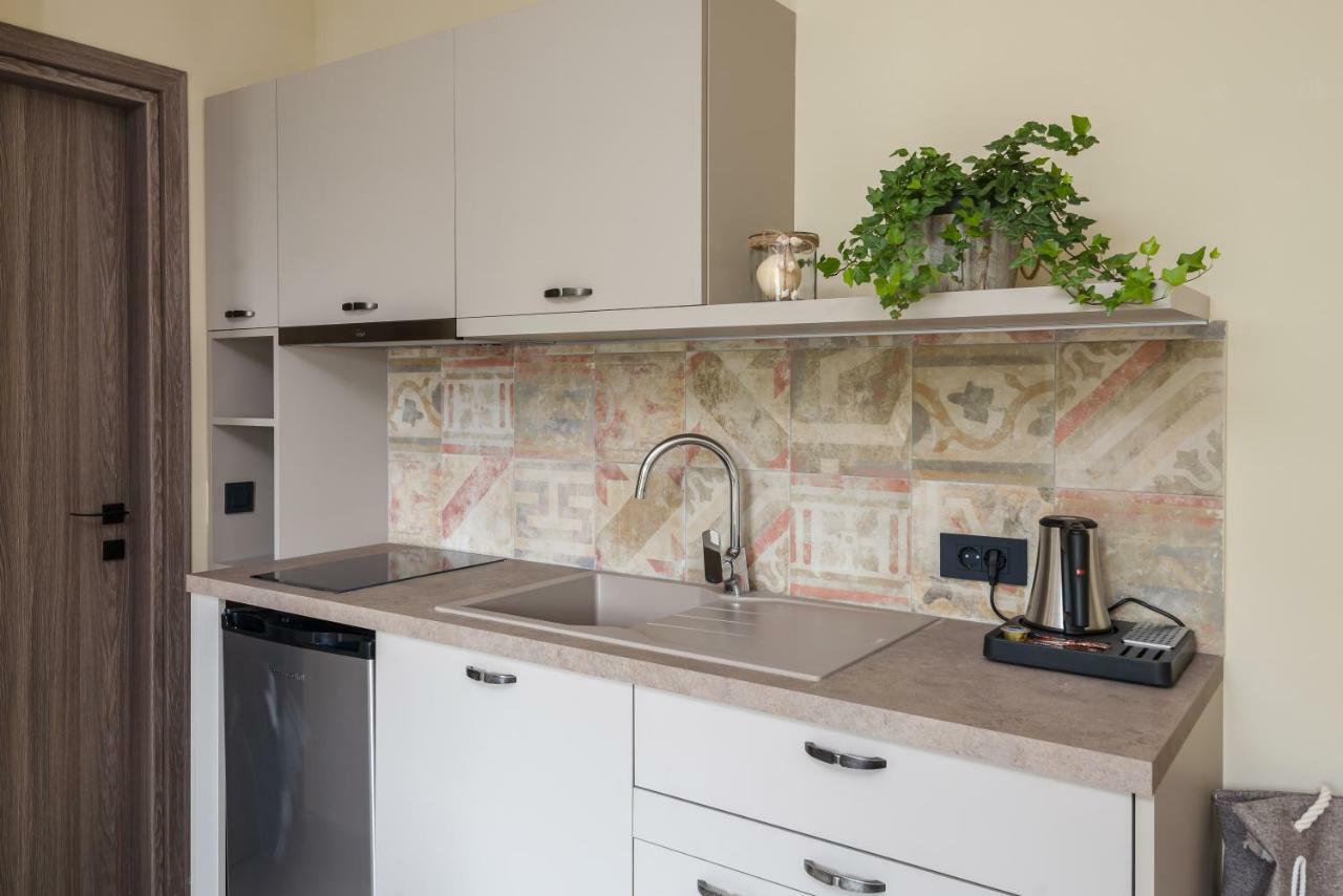 Oasis Apartments Τολό Εξωτερικό φωτογραφία