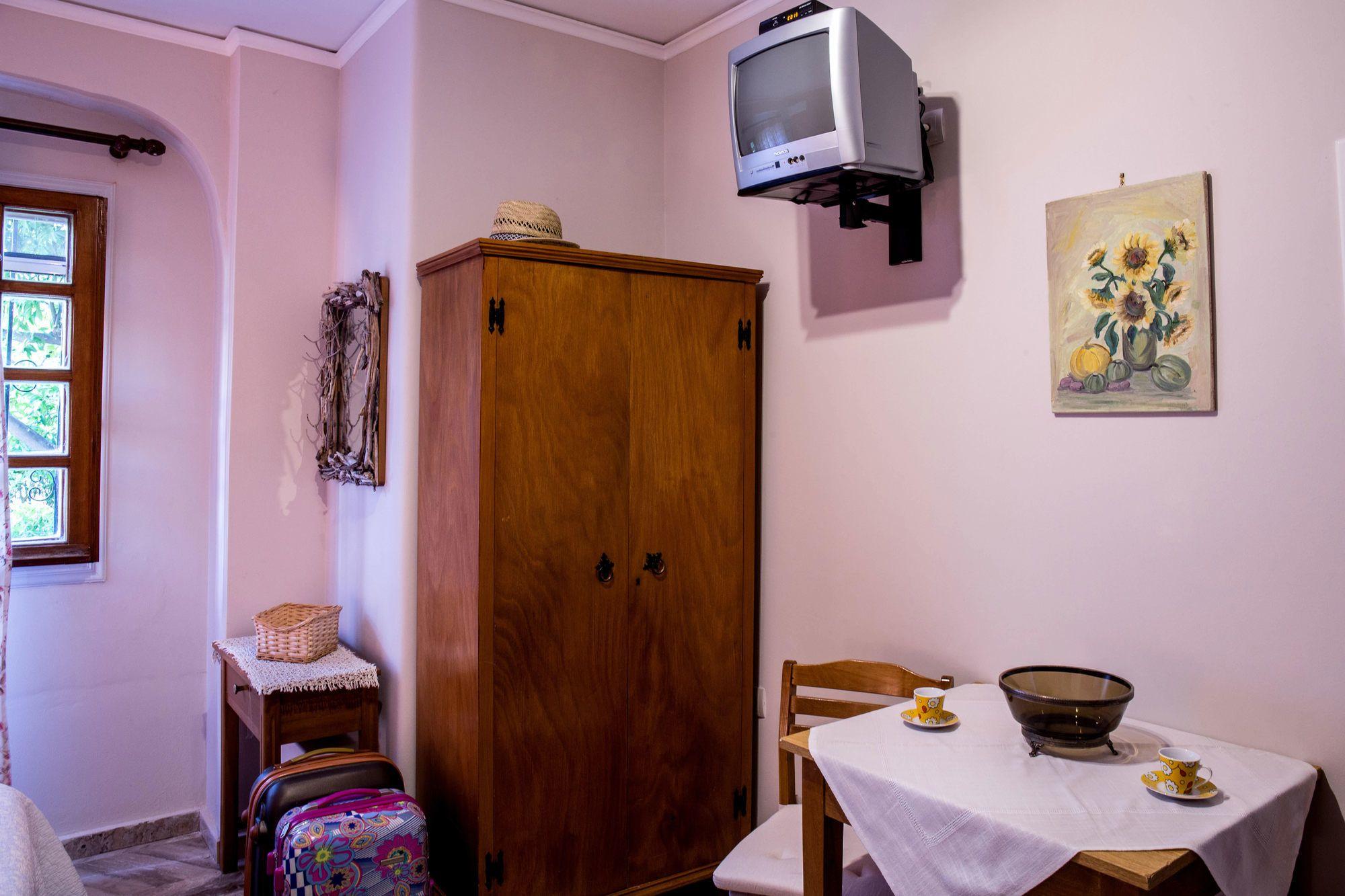 Oasis Apartments Τολό Εξωτερικό φωτογραφία
